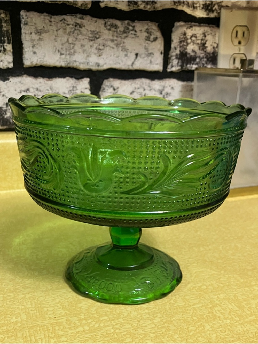 Vintage Green Depression Glass Dish - Picture 2 of 3